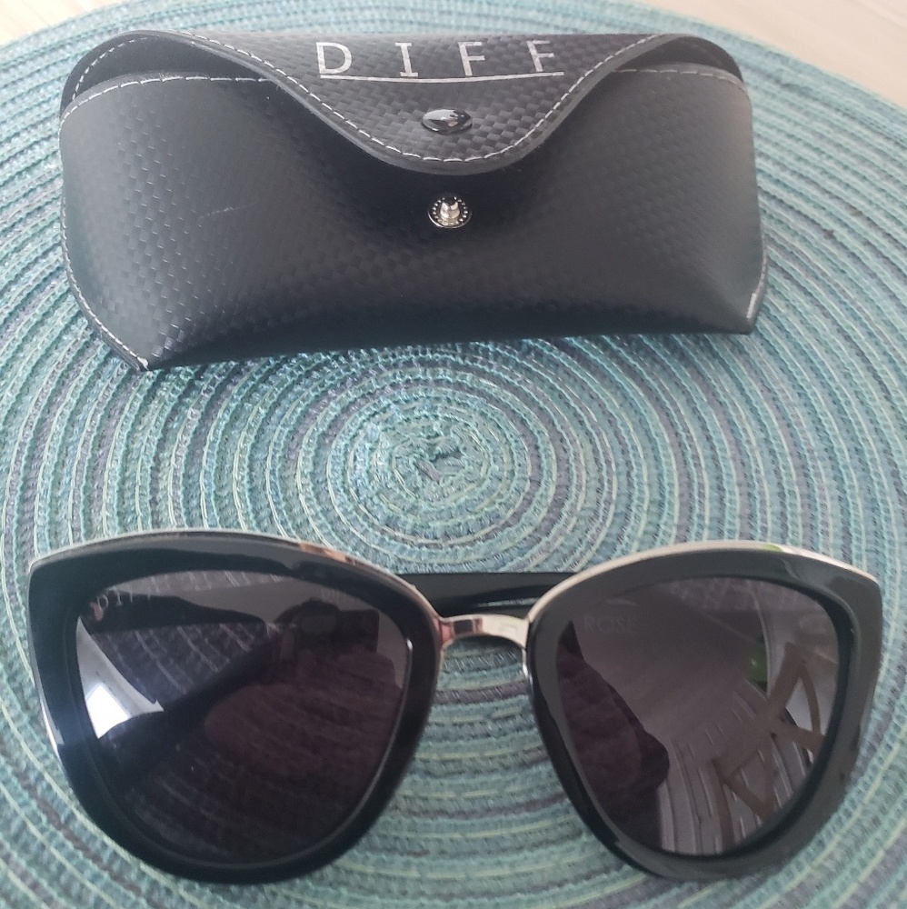 Diff Sunglasses - image 1